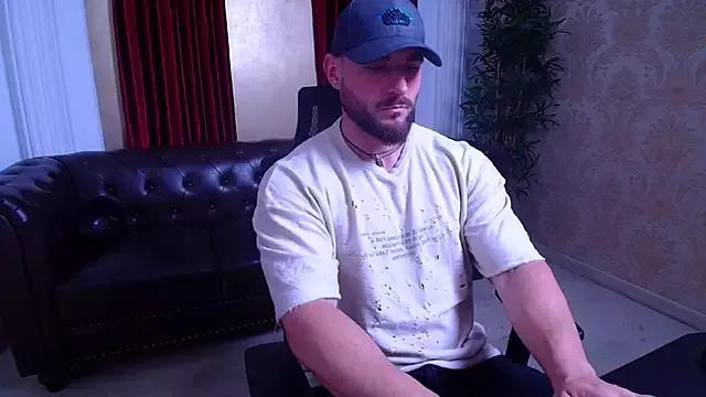 AdamJamesonn from StripChat