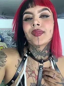 Adamsniki from StripChat