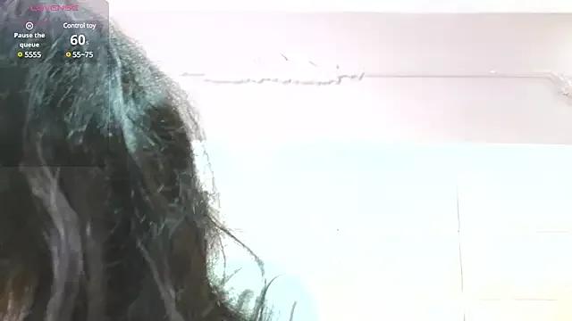adaraSmiith from StripChat