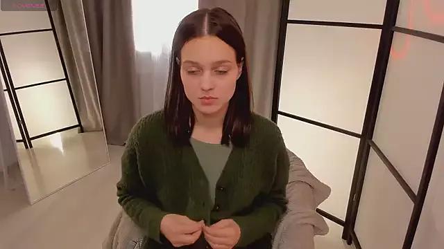 Explore our live girls sluts from our Custom and Multi clubs and checkout exclusive access to highly interactive content, such as shape, hair, titties, pussy type and many more.