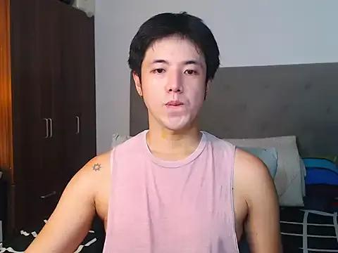 Addictiveboi from StripChat