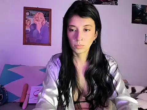 Adeline444 webcams show profile image 