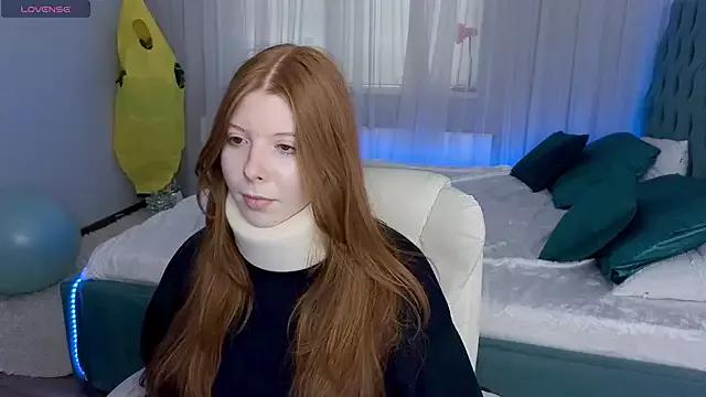 Explore our live girls sluts from our Custom and Multi clubs and checkout exclusive access to highly interactive content, such as shape, hair, titties, pussy type and many more.