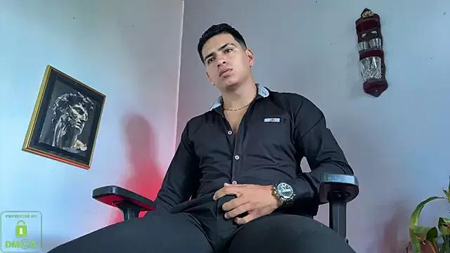 Adrian_Mill3r webcams show profile image 