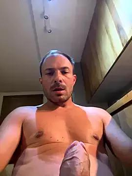 Photos of Adventurehotman from StripChat is Freechat