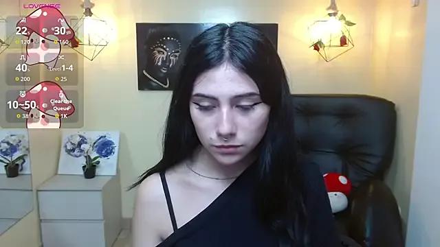 Explore our live girls sluts from our Custom and Multi clubs and checkout exclusive access to highly interactive content, such as shape, hair, titties, pussy type and many more.
