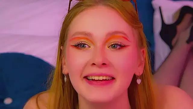 AgataFoxley from StripChat