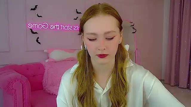 AgataFoxley from StripChat is Freechat