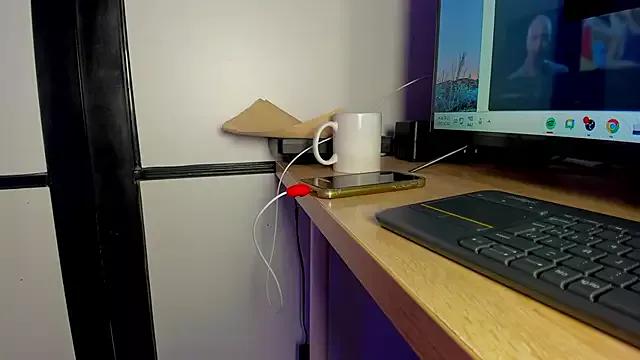 Agathaargent_ from StripChat