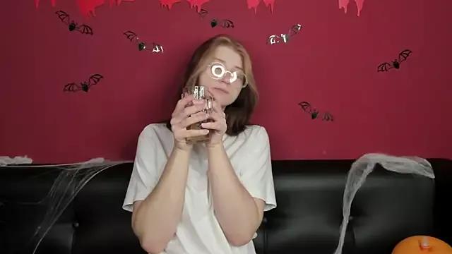 Photos of Agnes_Passero from StripChat is Freechat