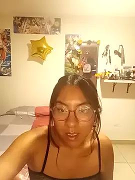 Ahrydoll from StripChat is Freechat