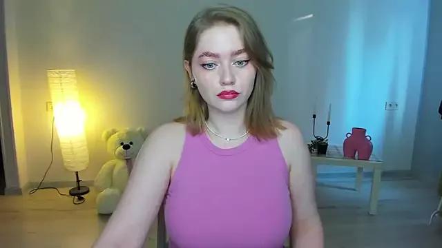 AidaPerry from StripChat