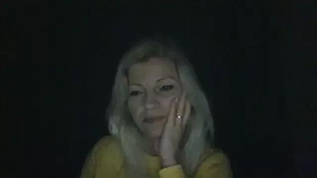 AidaRay from StripChat