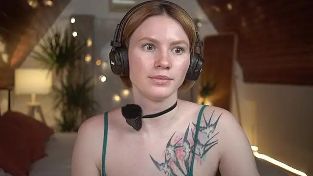 AkaneiroDemon from StripChat