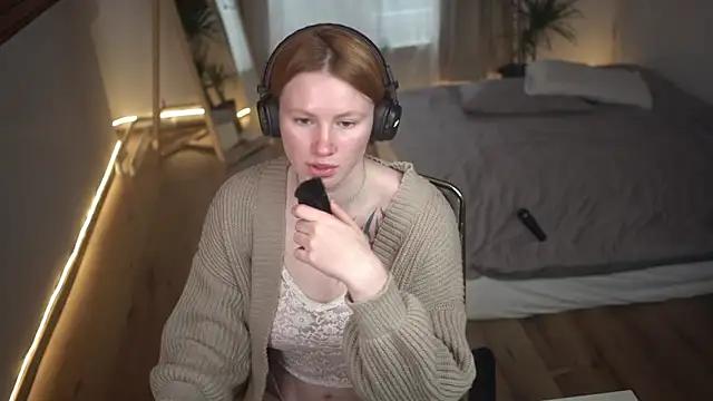 AkaneiroDemon from StripChat