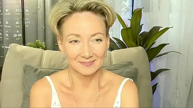 AkexandraFix from StripChat is Freechat