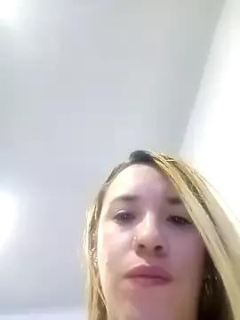 Alahia99 from StripChat