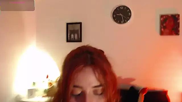 alaia_sweetxxx from StripChat