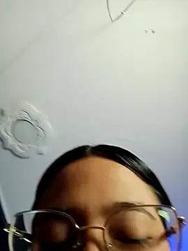 Alana-sweet from StripChat is Freechat