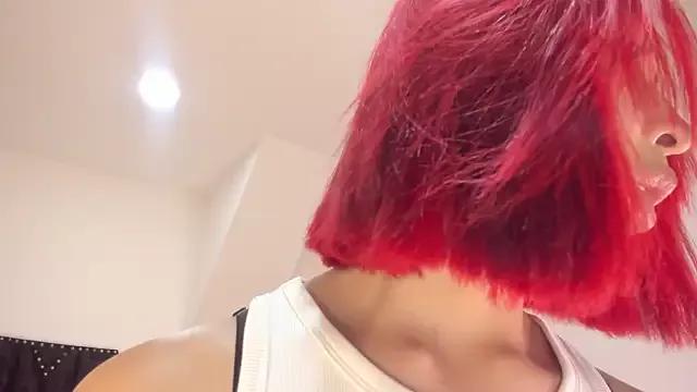Explore our live girls sluts from our Custom and Multi clubs and checkout exclusive access to highly interactive content, such as shape, hair, titties, pussy type and many more.