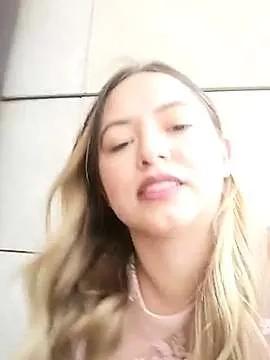 Explore our live girls sluts from our Custom and Multi clubs and checkout exclusive access to highly interactive content, such as shape, hair, titties, pussy type and many more.