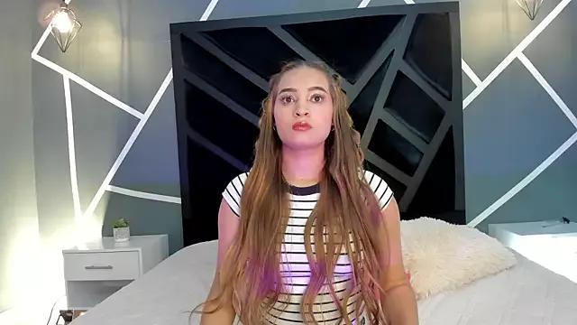 Explore our live girls sluts from our Custom and Multi clubs and checkout exclusive access to highly interactive content, such as shape, hair, titties, pussy type and many more.