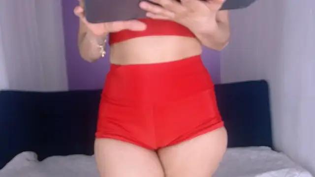 Explore our live girls sluts from our Custom and Multi clubs and checkout exclusive access to highly interactive content, such as shape, hair, titties, pussy type and many more.