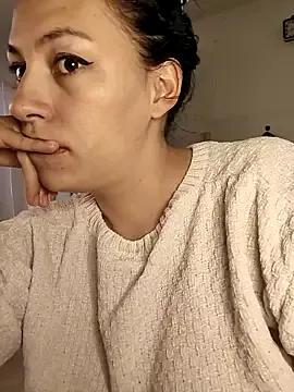 AlanaDesire from StripChat