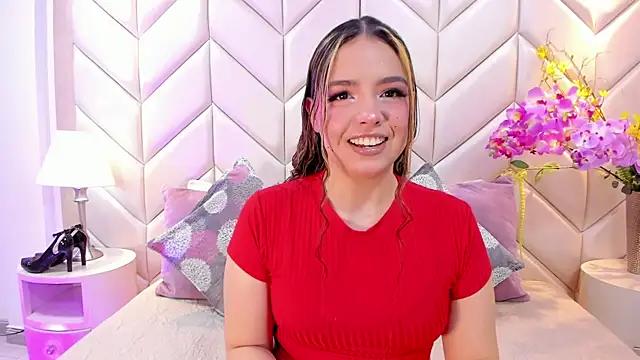 AlanaPrince from StripChat