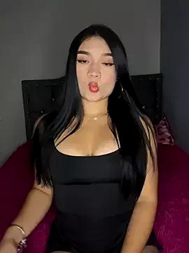 Explore our live girls sluts from our Custom and Multi clubs and checkout exclusive access to highly interactive content, such as shape, hair, titties, pussy type and many more.