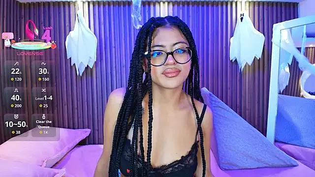 AlanaWalker9 from StripChat is Freechat