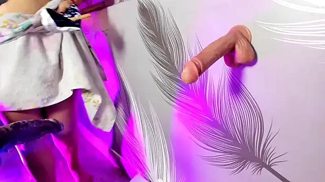 Alanna-sloppy from StripChat