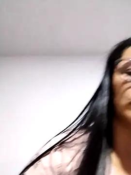 Alanna_11 from StripChat