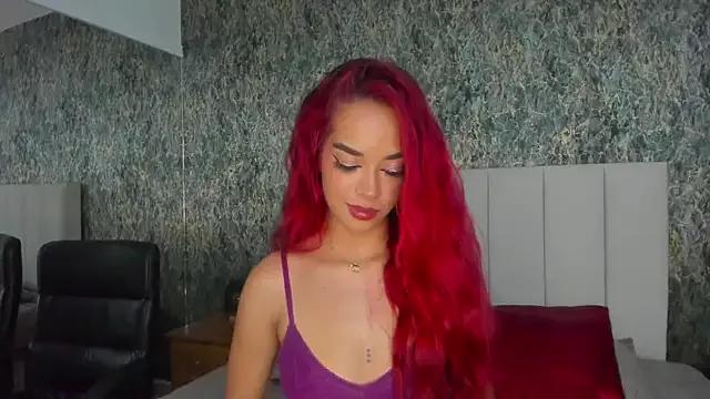 AlannaBlakes from StripChat is Freechat