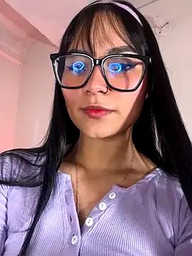 Explore our live girls sluts from our Custom and Multi clubs and checkout exclusive access to highly interactive content, such as shape, hair, titties, pussy type and many more.