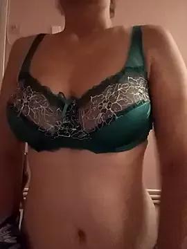 Alara20 webcams show profile image 