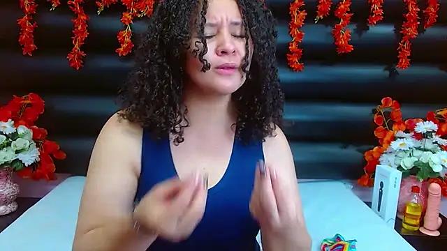 AlaSmith from StripChat