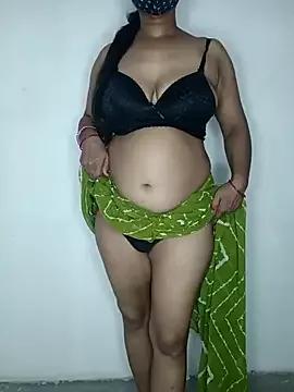 Aleemagirl from StripChat