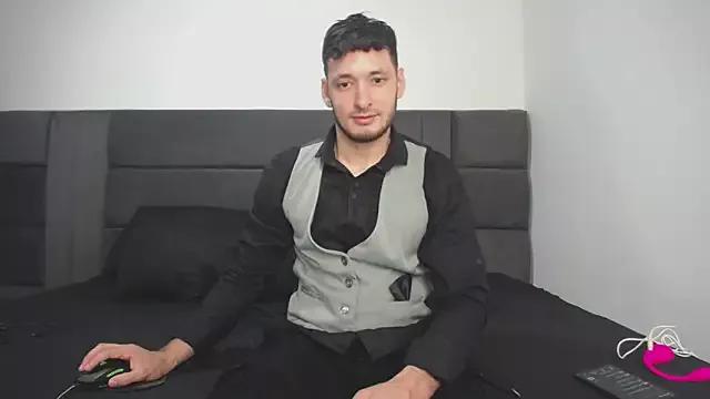 Alejandro__2 webcams show profile image 