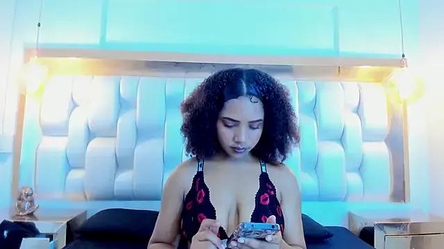 AleskaBass from StripChat is Freechat