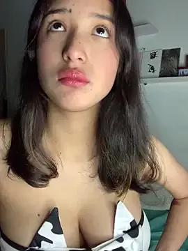 alestarr18cm from StripChat is Freechat