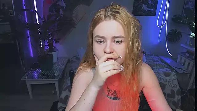 Alexa__Pears from StripChat is Freechat