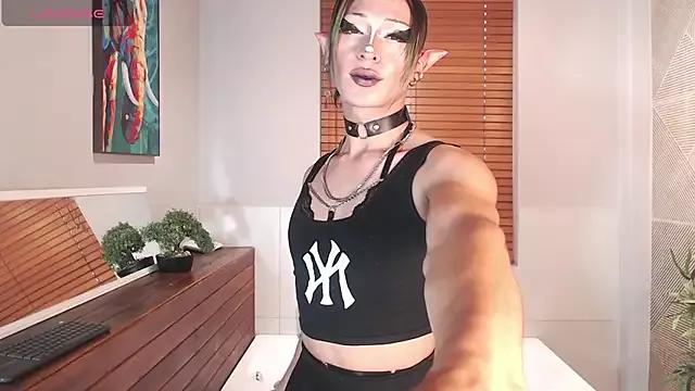 Explore our live girls sluts from our Custom and Multi clubs and checkout exclusive access to highly interactive content, such as shape, hair, titties, pussy type and many more.