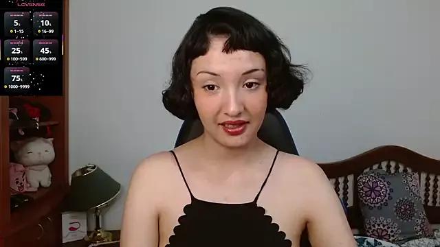 Explore our live girls sluts from our Custom and Multi clubs and checkout exclusive access to highly interactive content, such as shape, hair, titties, pussy type and many more.