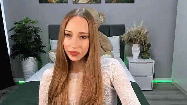 Explore our live girls sluts from our Custom and Multi clubs and checkout exclusive access to highly interactive content, such as shape, hair, titties, pussy type and many more.