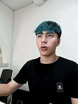 Explore our live girls sluts from our Custom and Multi clubs and checkout exclusive access to highly interactive content, such as shape, hair, titties, pussy type and many more.