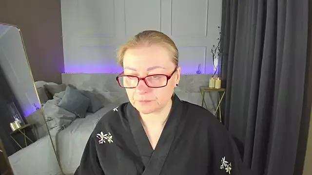AlexandraKind from StripChat is Freechat