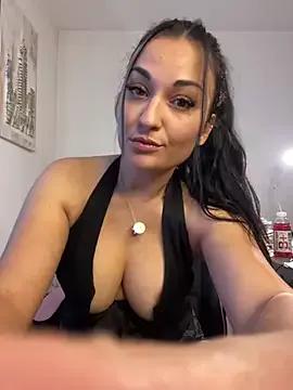 AlexandraRand from StripChat is Freechat