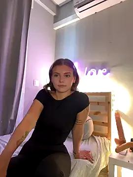 Explore our live girls sluts from our Custom and Multi clubs and checkout exclusive access to highly interactive content, such as shape, hair, titties, pussy type and many more.