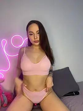 Explore our live girls sluts from our Custom and Multi clubs and checkout exclusive access to highly interactive content, such as shape, hair, titties, pussy type and many more.